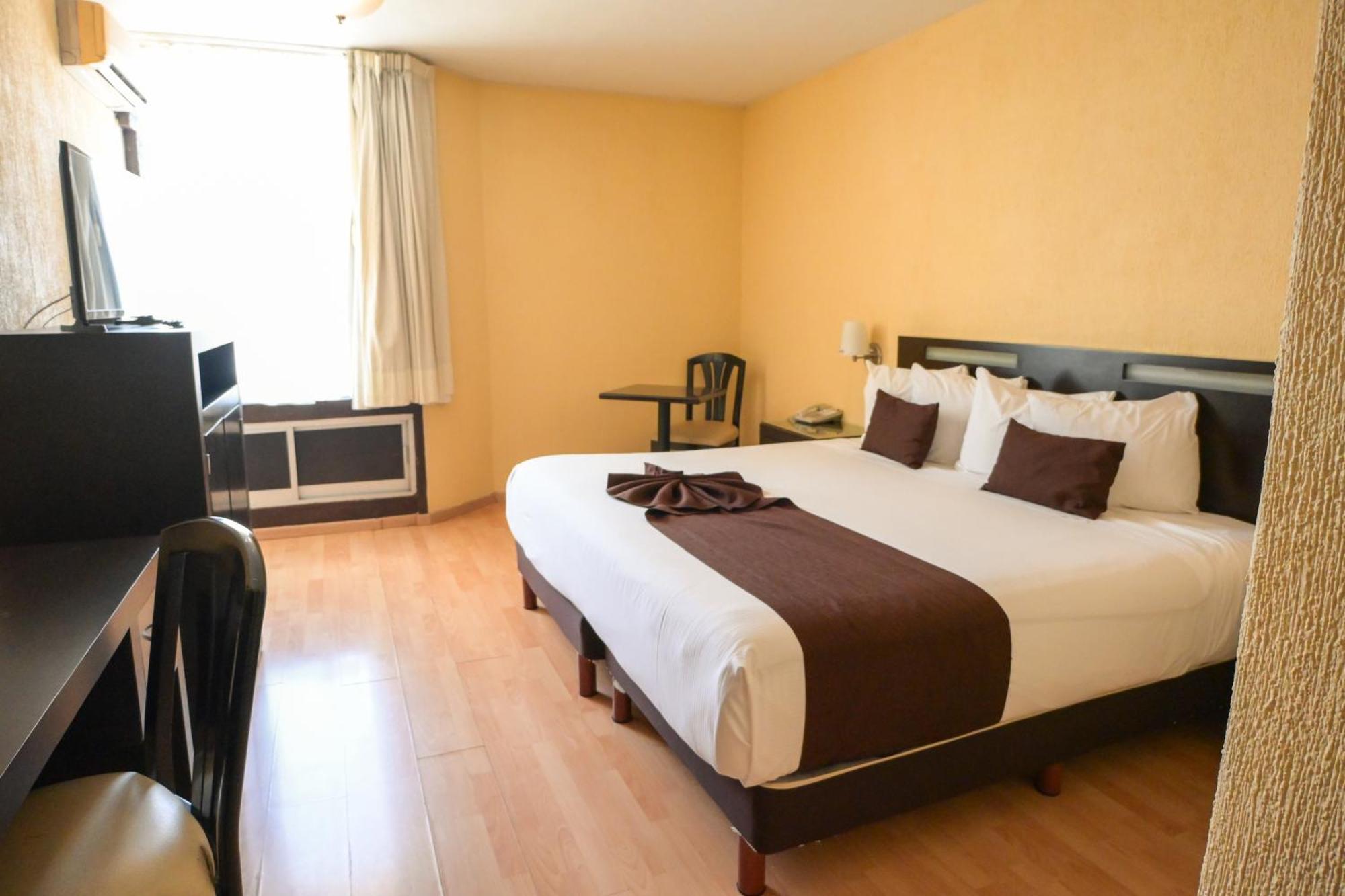 Hotel Santa Irene Guadalajara Zewnętrze zdjęcie
