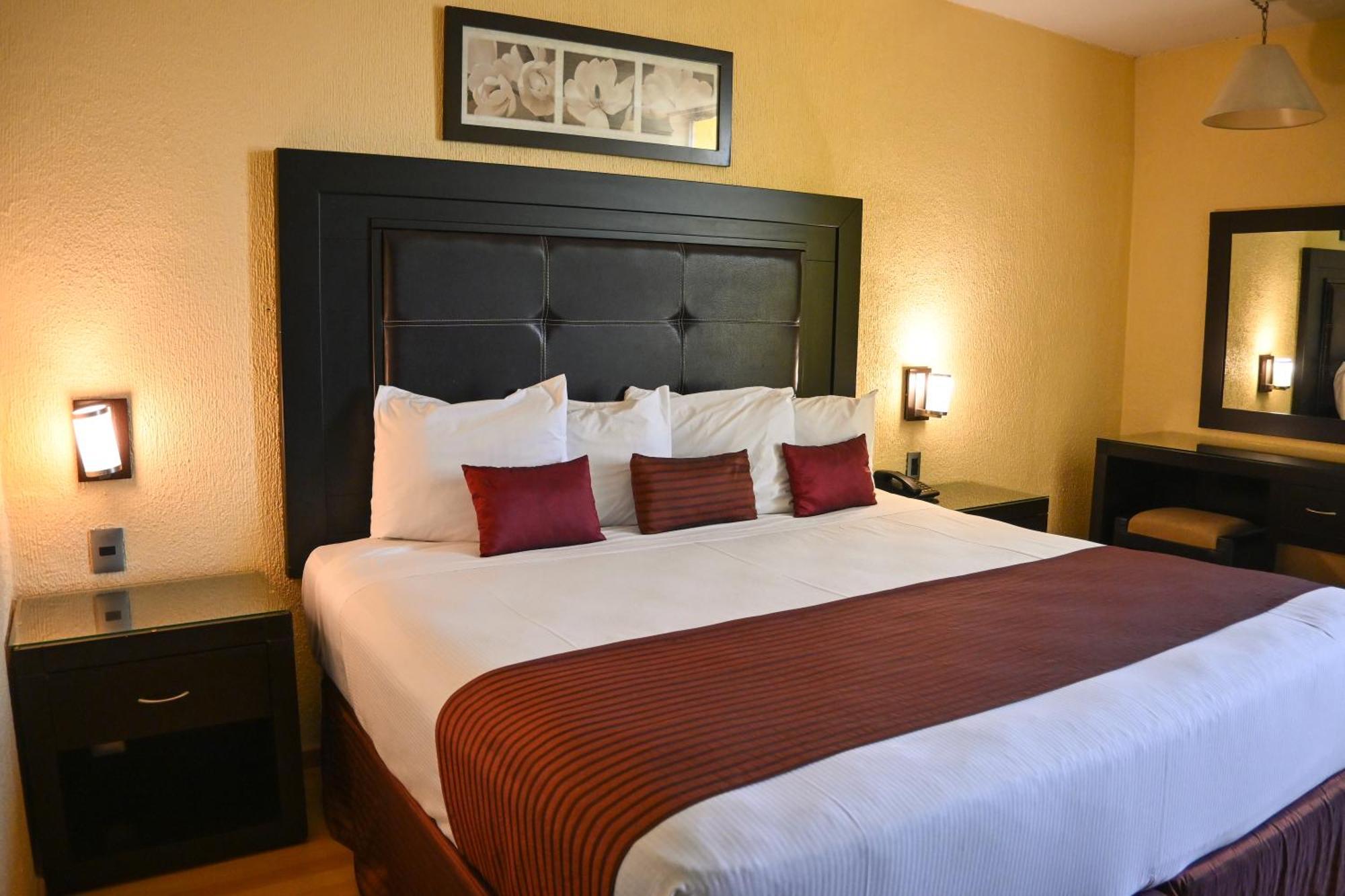 Hotel Santa Irene Guadalajara Zewnętrze zdjęcie