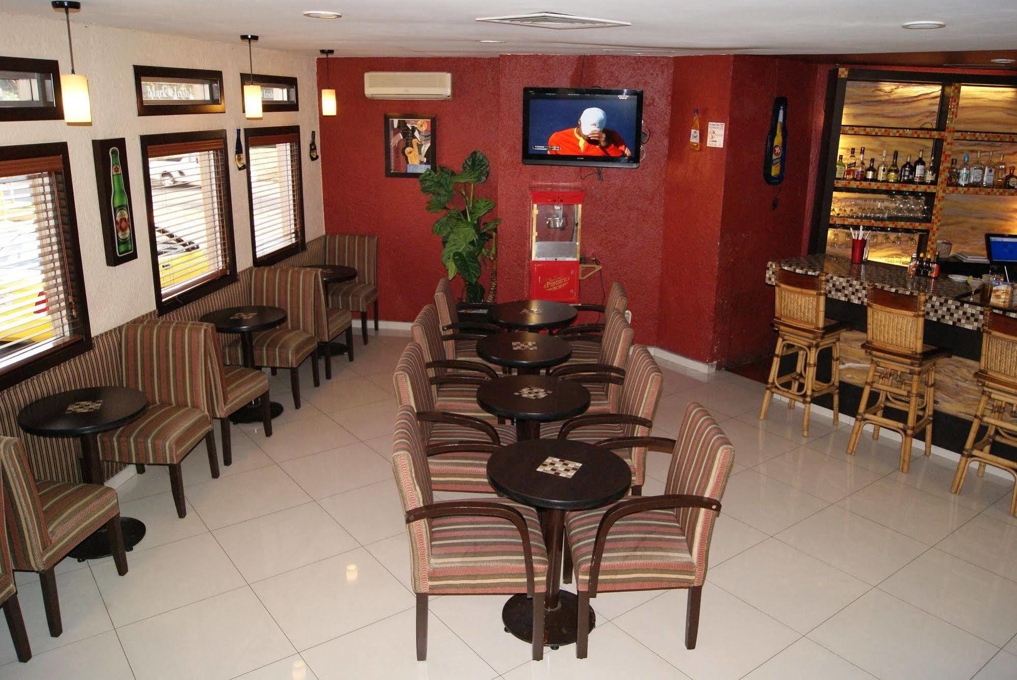 Hotel Santa Irene Guadalajara Zewnętrze zdjęcie